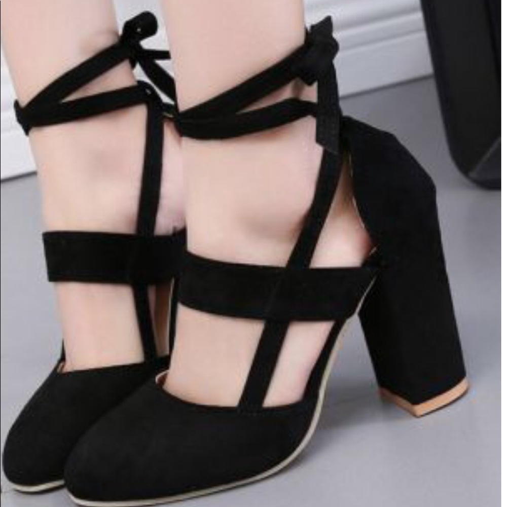 Strappy thick heels